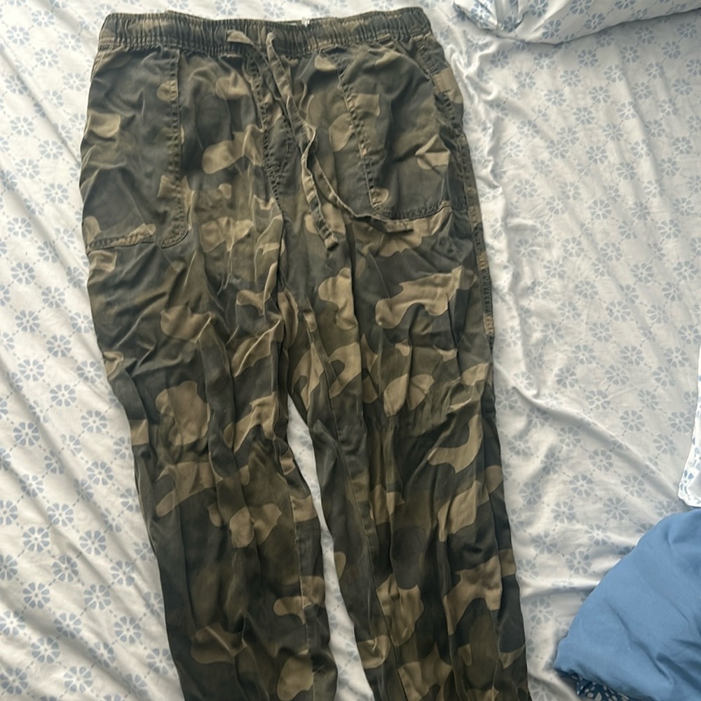 Camo lounge pants